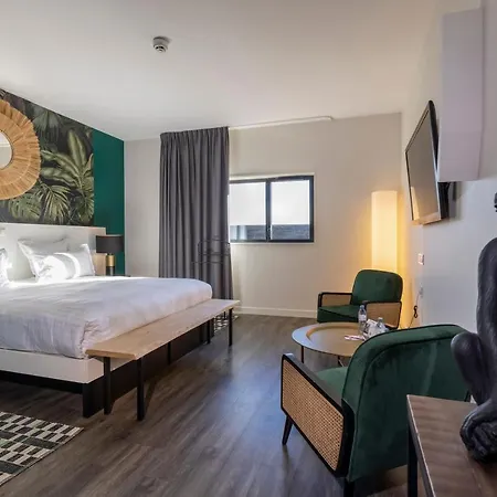 Padja & Hotel 4*