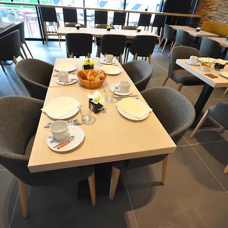 Padja & 4* Vannes